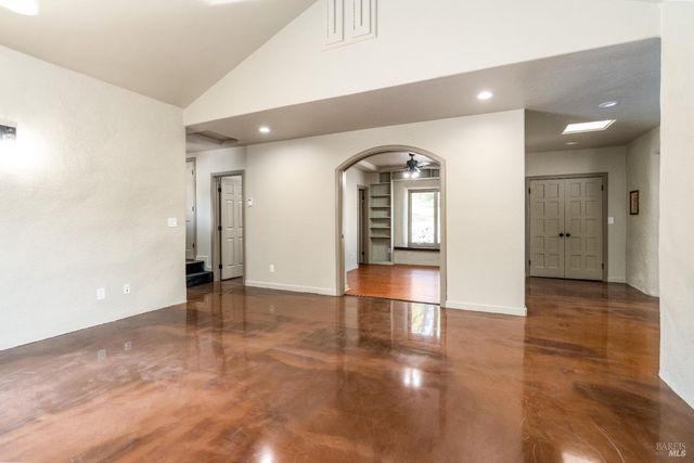 5510-5500 Parducci Rd, Ukiah, CA 95482