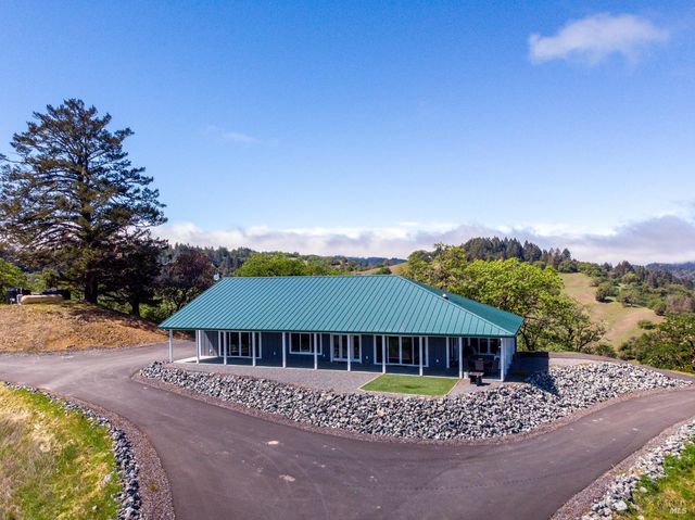 5510-5500 Parducci Rd, Ukiah, CA 95482