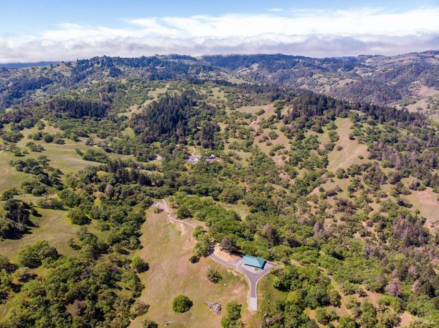 5510-5500 Parducci Rd, Ukiah, CA 95482