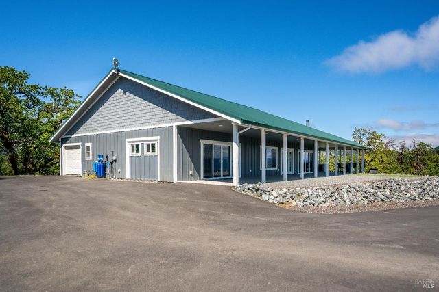 5510-5500 Parducci Rd, Ukiah, CA 95482