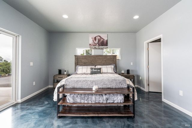 5510-5500 Parducci Rd, Ukiah, CA 95482