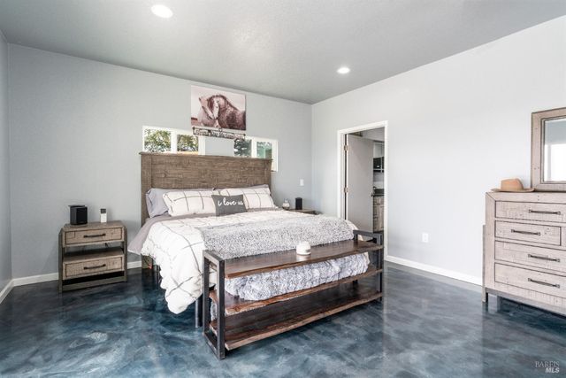 5510-5500 Parducci Rd, Ukiah, CA 95482