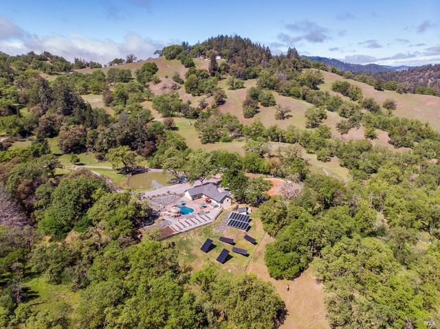 5510-5500 Parducci Rd, Ukiah, CA 95482