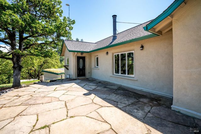 5510-5500 Parducci Rd, Ukiah, CA 95482