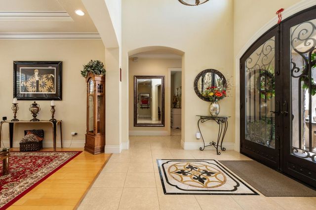 1823 Decatur Avenue, Clovis, CA 93611