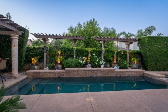 1823 Decatur Avenue, Clovis, CA 93611