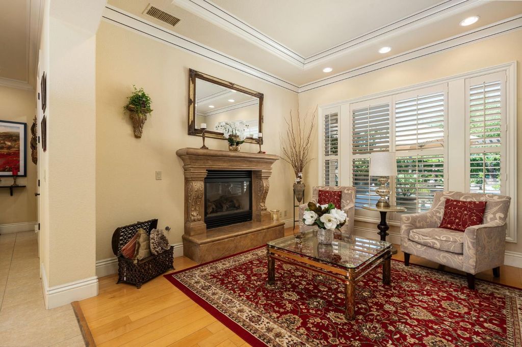 Image 12 of property listing at 1823 Decatur Avenue, Clovis, CA 93611