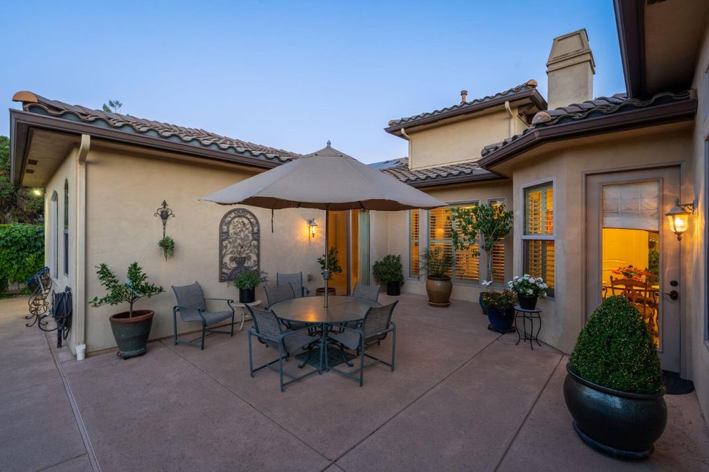 Image 54 of property listing at 1823 Decatur Avenue, Clovis, CA 93611