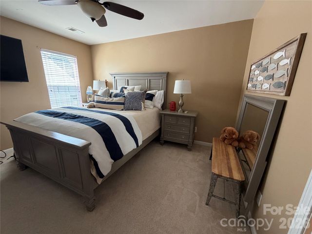 18544 Victoria Bay Drive, Cornelius, NC 28031