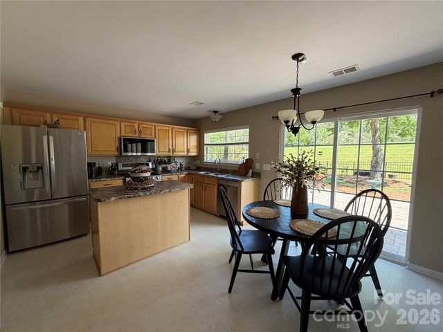 18544 Victoria Bay Drive, Cornelius, NC 28031