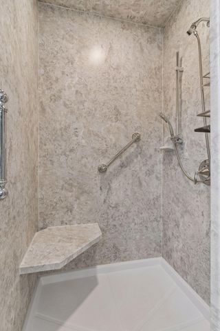 1131 Davern Street, Saint Paul, MN 55116