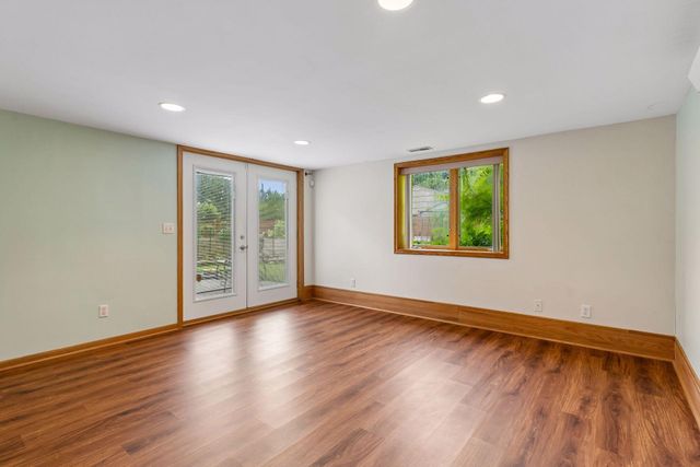 1131 Davern Street, Saint Paul, MN 55116