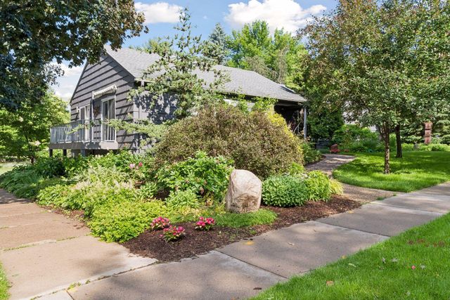 1131 Davern Street, Saint Paul, MN 55116
