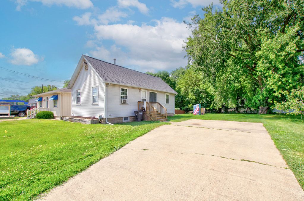 230 W Prospect Street, Jackson City, MI 49203