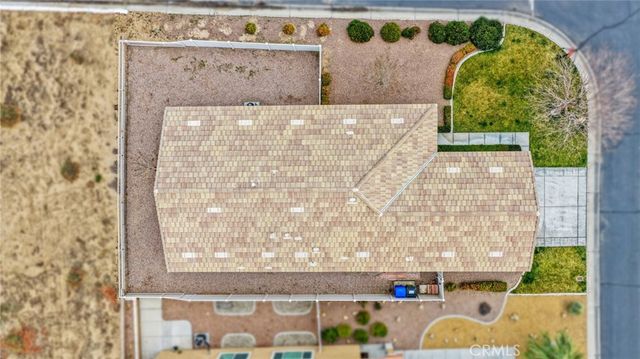 10438 Lakeshore, Apple Valley, CA 92308