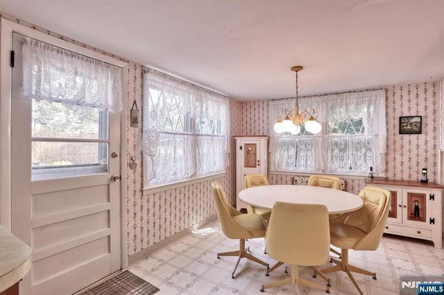 442 Henley Avenue, New Milford, NJ 07646