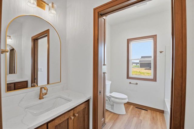 264 KERRIGAN DRIVE, Wrightstown, WI 54180
