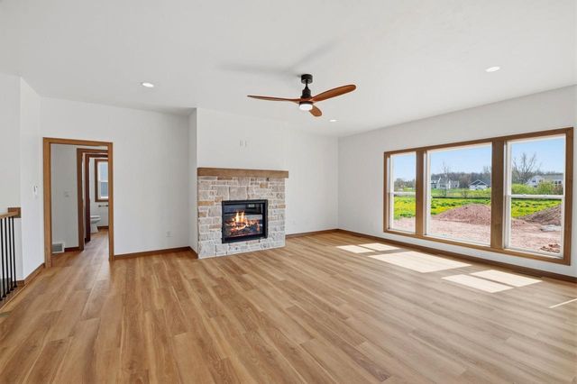 264 KERRIGAN DRIVE, Wrightstown, WI 54180