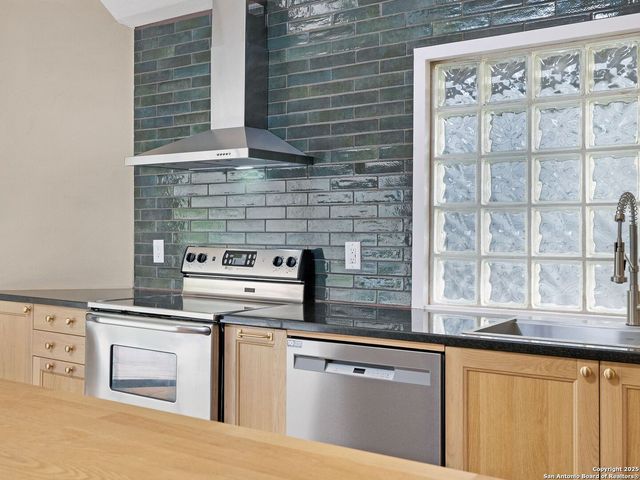 3494 River Way, San Antonio, TX 78230