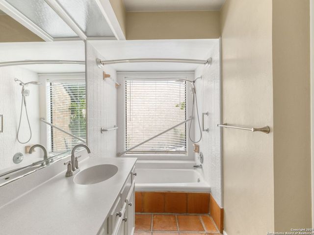 3494 River Way, San Antonio, TX 78230