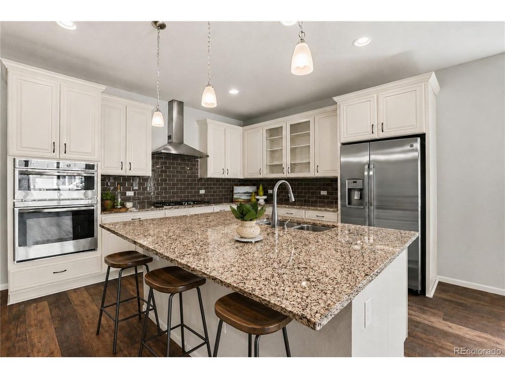 22669 E Tufts Pl, Aurora, CO 80015
