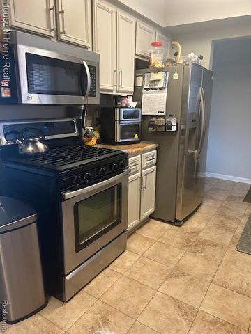 25165 Joanne Smith Drive, Warren, MI 48091