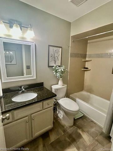 25165 Joanne Smith Drive, Warren, MI 48091