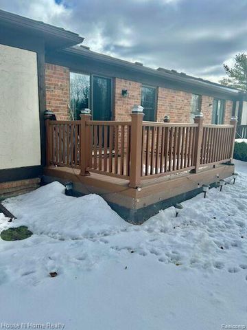 25165 Joanne Smith Drive, Warren, MI 48091