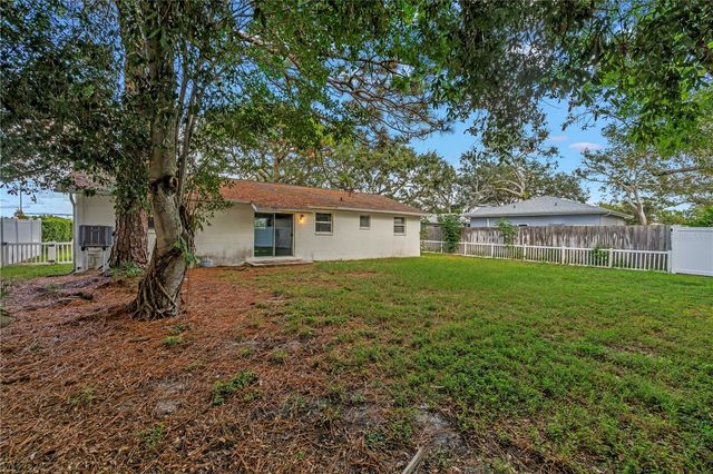 518 62ND AVENUE NE, St Petersburg, FL 33702