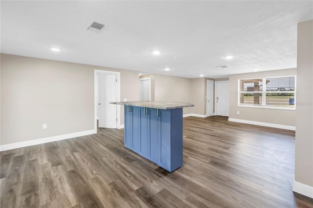 518 62ND AVENUE NE, St Petersburg, FL 33702