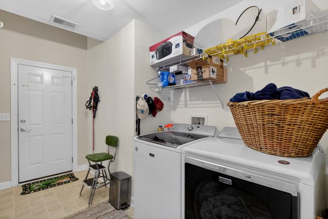 9431 Harroway Road, Summerville, SC 29485