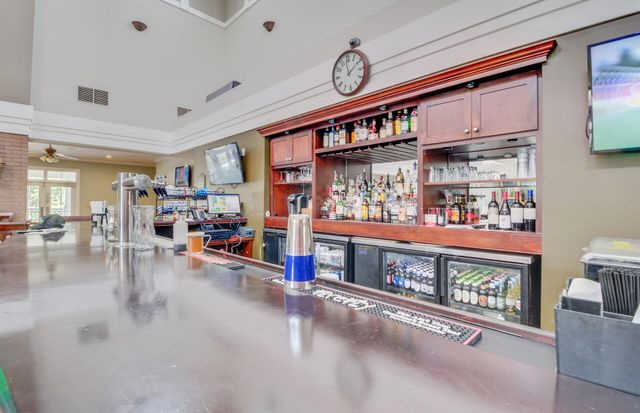 9431 Harroway Road, Summerville, SC 29485