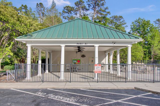 9431 Harroway Road, Summerville, SC 29485