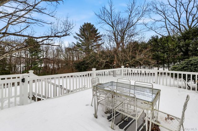 56 Glenvue Drive, Carmel, NY 10512