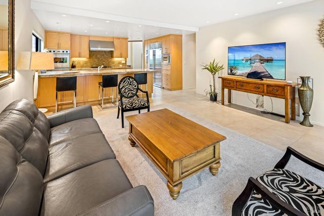 103 Brae Ct, Fairfield, CA 94534