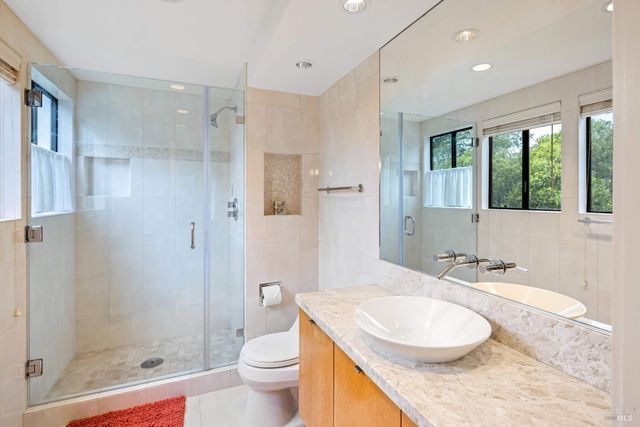 103 Brae Ct, Fairfield, CA 94534