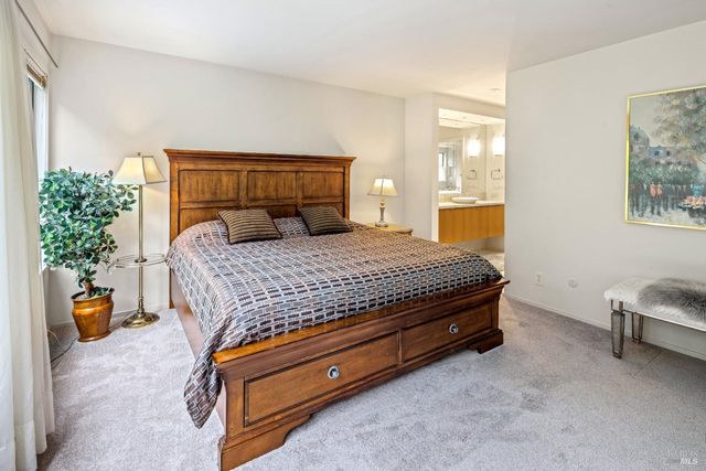 103 Brae Ct, Fairfield, CA 94534