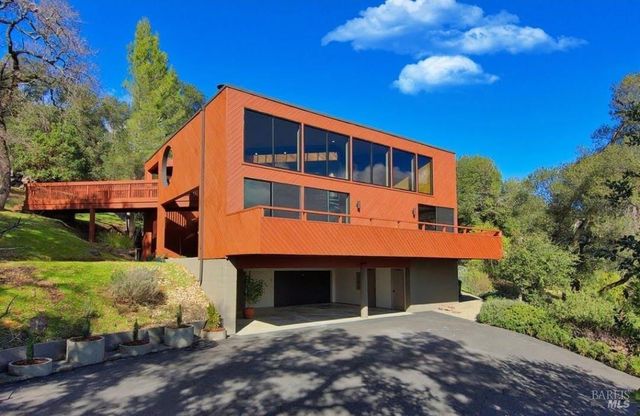 103 Brae Ct, Fairfield, CA 94534