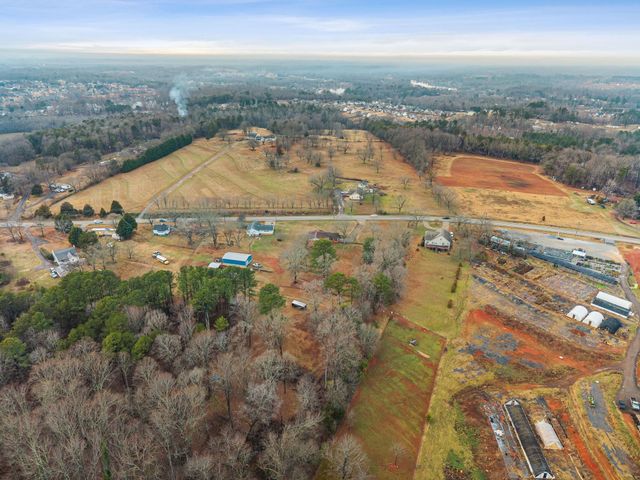 1592 Highway 357, Lyman, SC 29365