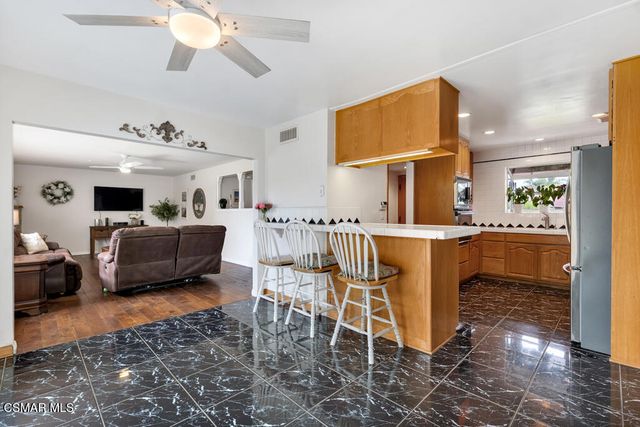 9801 Lubao Avenue, Chatsworth, CA 91311