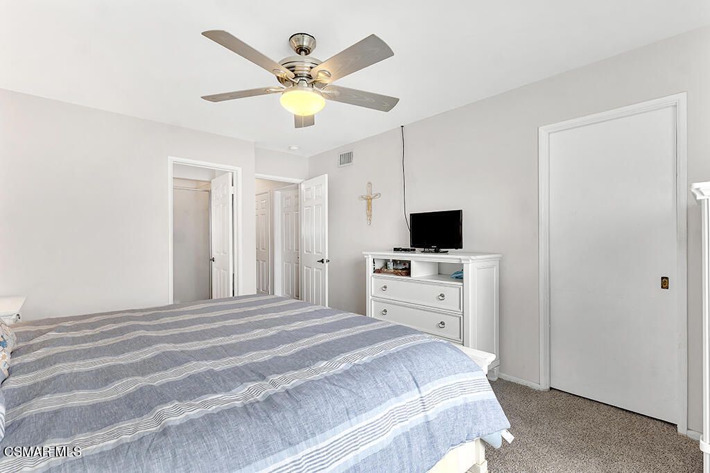 Image 23 of property listing at 9801 Lubao Avenue, Chatsworth, CA 91311