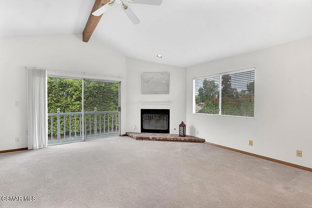 Image 32 of property listing at 9801 Lubao Avenue, Chatsworth, CA 91311