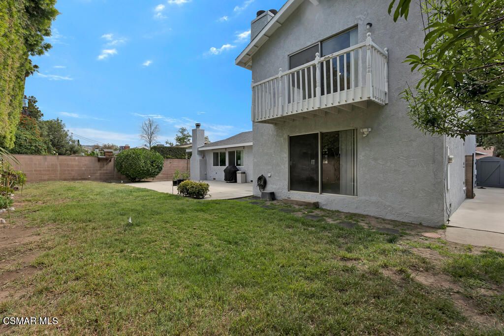 Image 43 of property listing at 9801 Lubao Avenue, Chatsworth, CA 91311