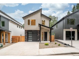 11003 Ne 64TH Ct, Vancouver, WA 98686