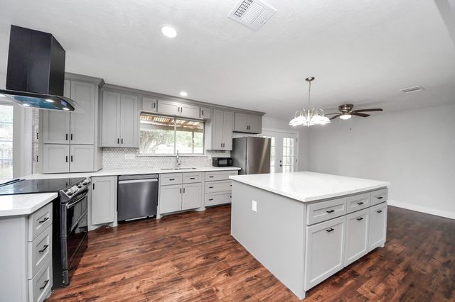 16310 N Mist Drive, Houston, TX 77073