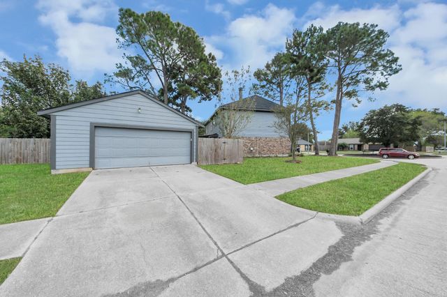 16310 N Mist Drive, Houston, TX 77073