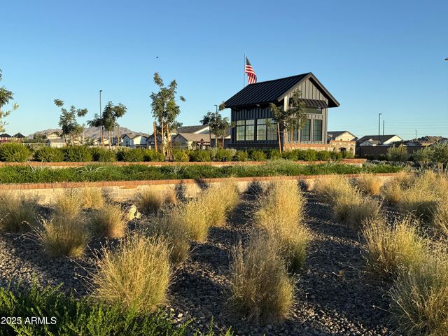 1163 E PALM BEACH Drive, Chandler, AZ 85249