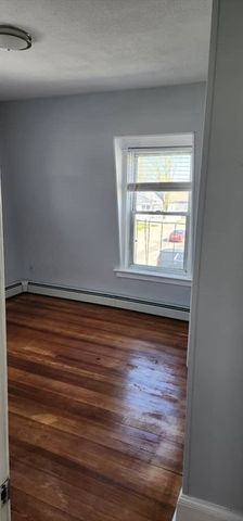 69 Clews 2, Pawtucket, RI 02861