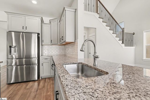 513 Fenwick Drive, Woodruff, SC 29388