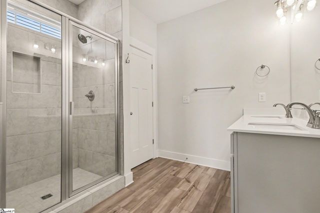 513 Fenwick Drive, Woodruff, SC 29388